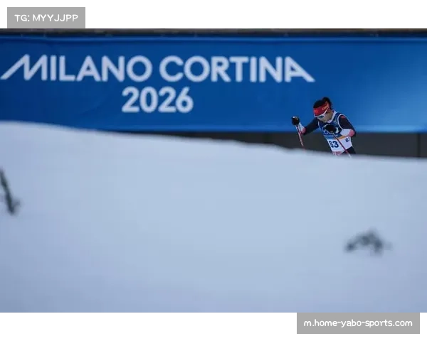 瑞典选手卡尔松越野滑雪女子双追逐夺冠 领先队友安德森51秒