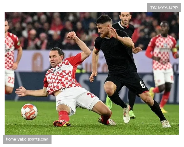 科隆队低位防守下的反击路线设计在德甲赛场面临考验